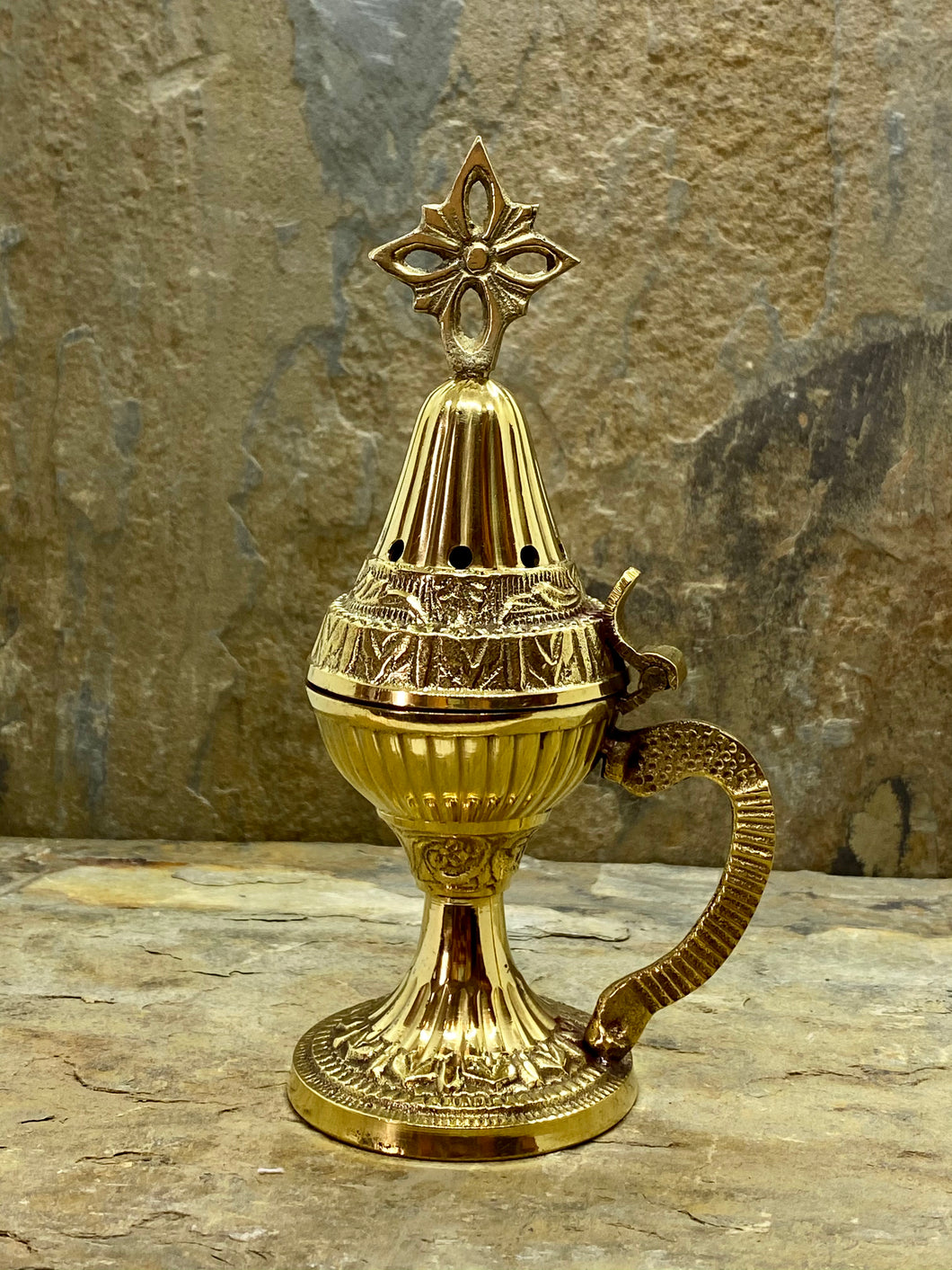 Fine Detailed Polished Brass Themioto Incense Burner 9881B