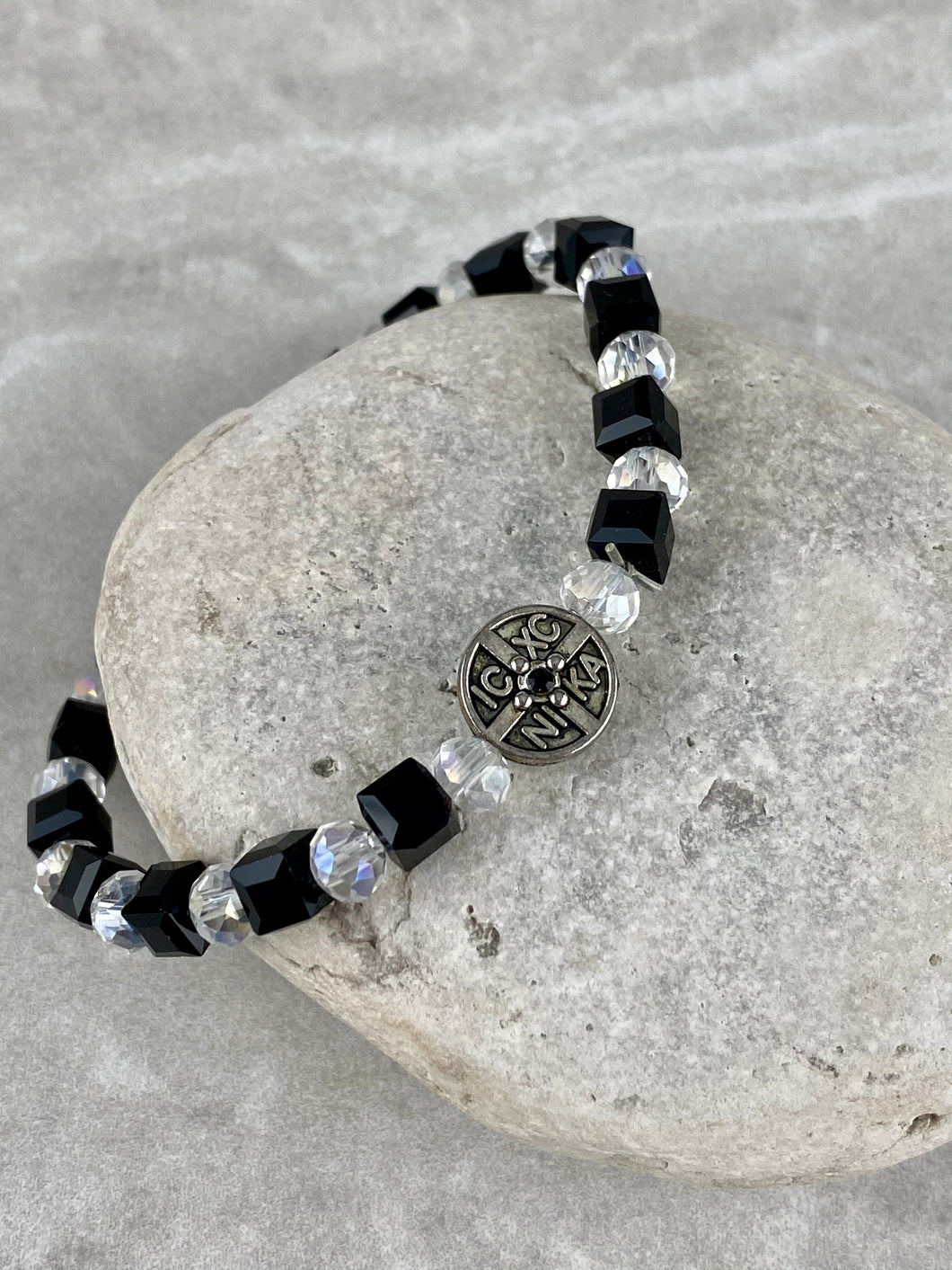 Beaded Stretch Bracelet with Konstantinata  LB3